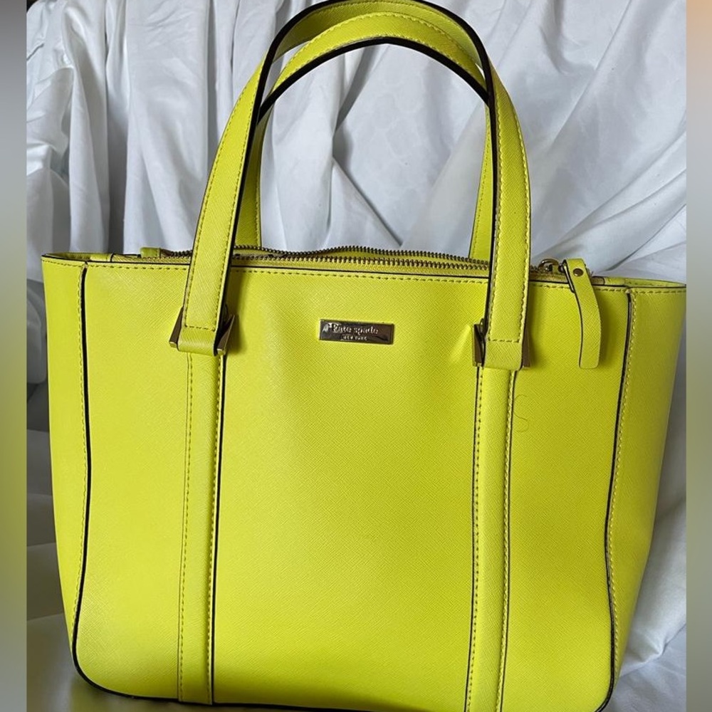 Kate spade purse